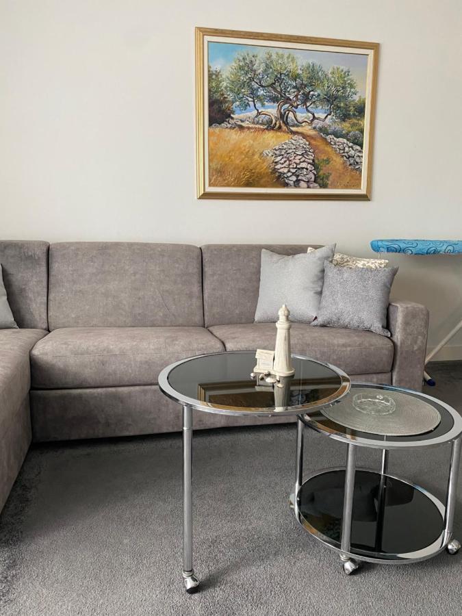 Apartman Njivice Extérieur photo