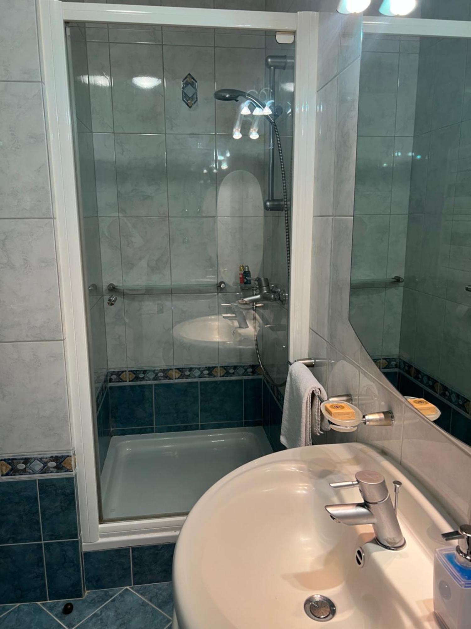 Apartman Njivice Extérieur photo